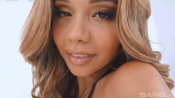 Ava Amira - Goes For A Wild Sex Ride 02 10 2025